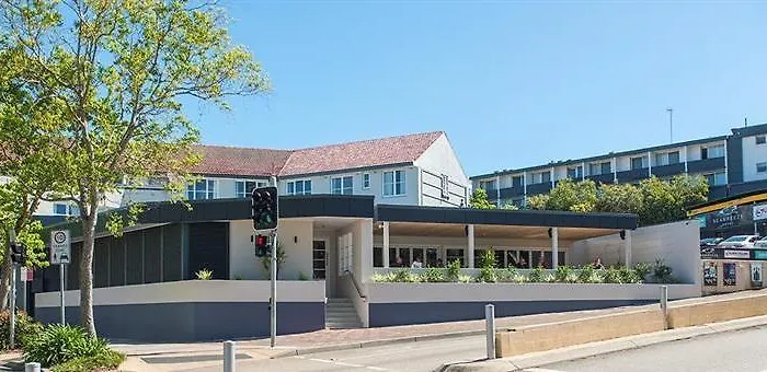 Seabreeze Hotel